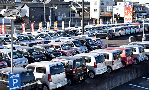 なぜ軽自動車？！